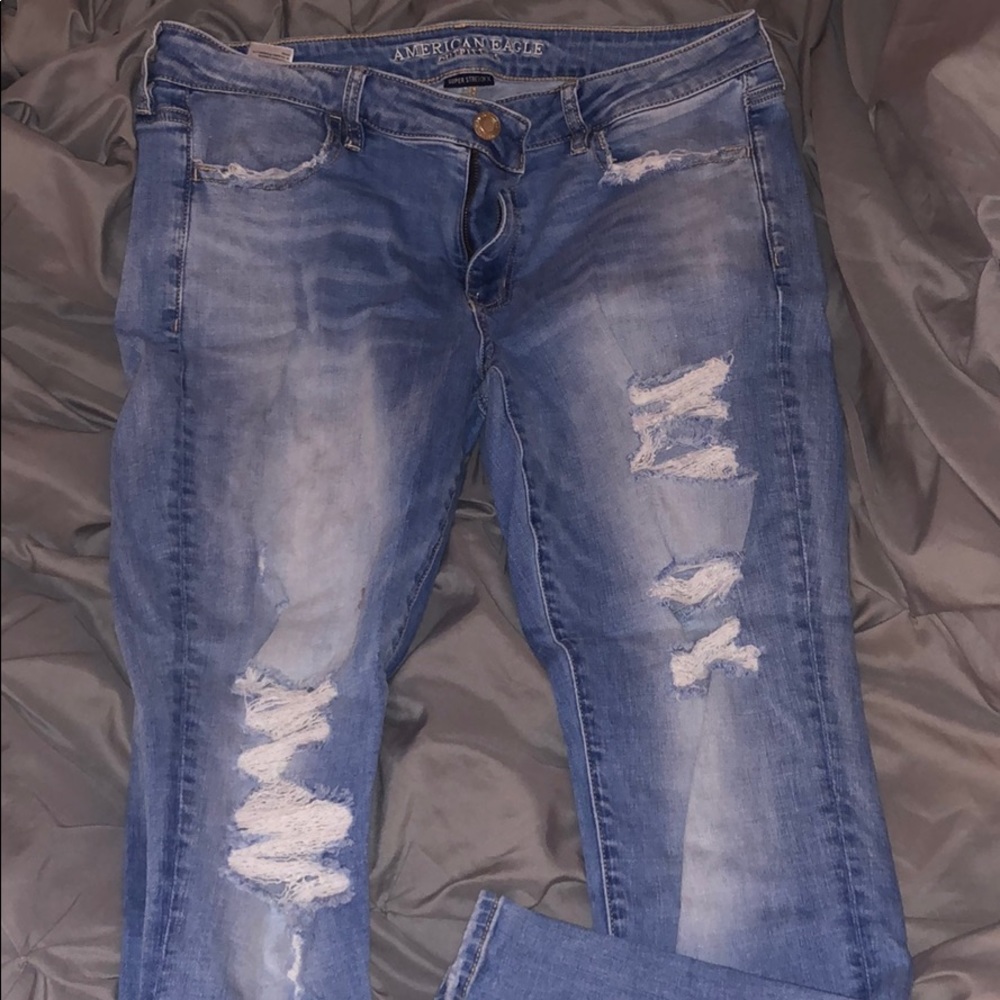 Distressed skinny jeans.